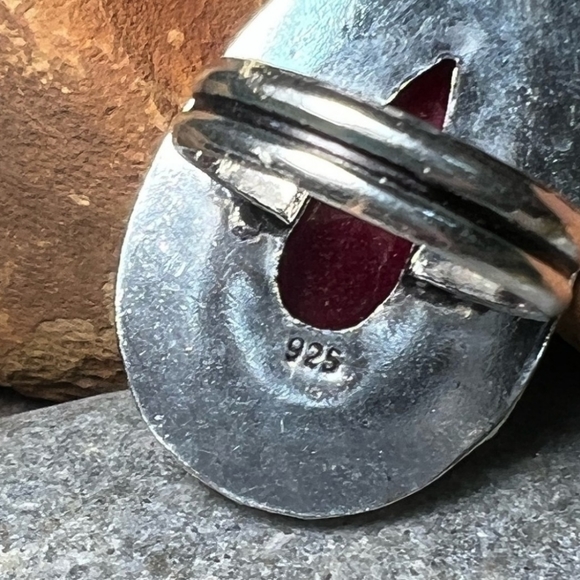 Custom faceted ruby ring red size 9.25 beautiful for your index finger. - Picture 5 of 6